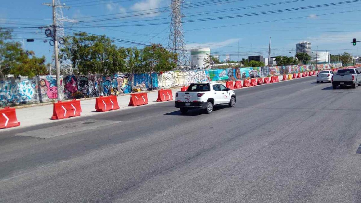 Cierres viales en Cancún.