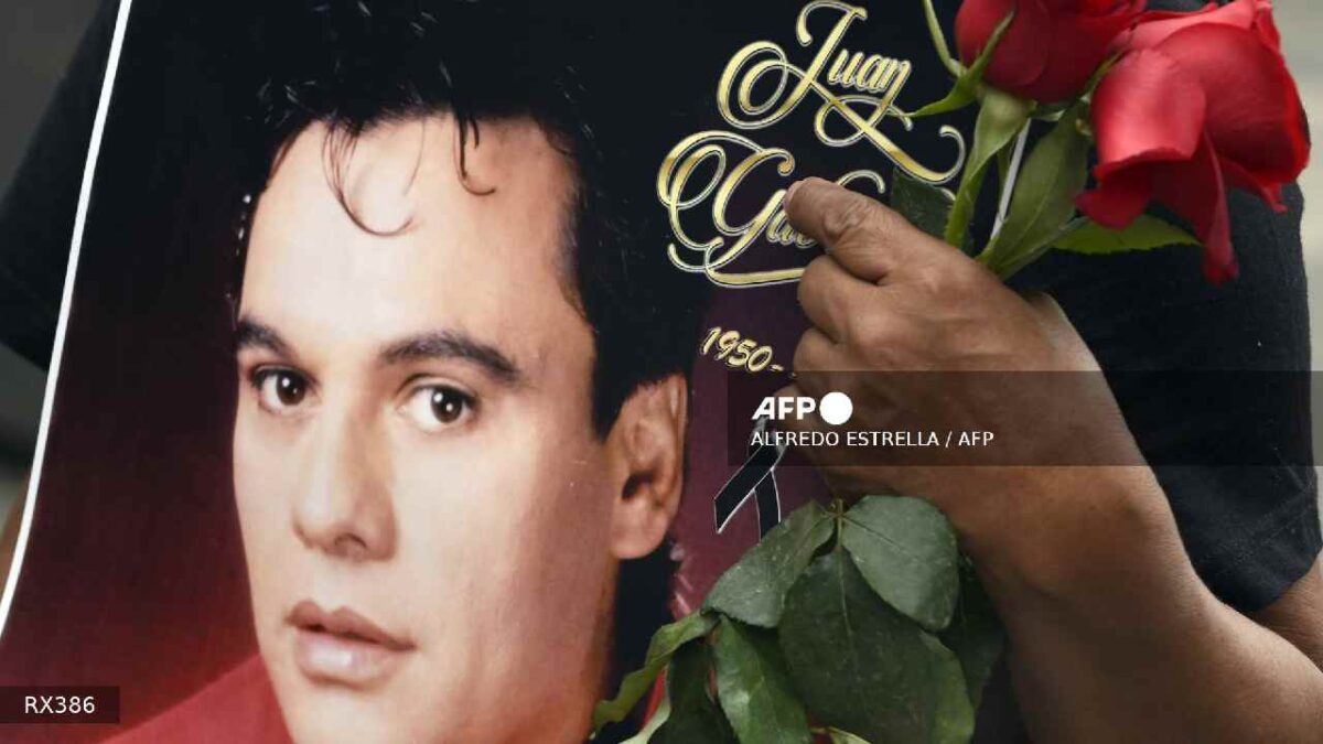 Juan Gabriel tendrá documental.