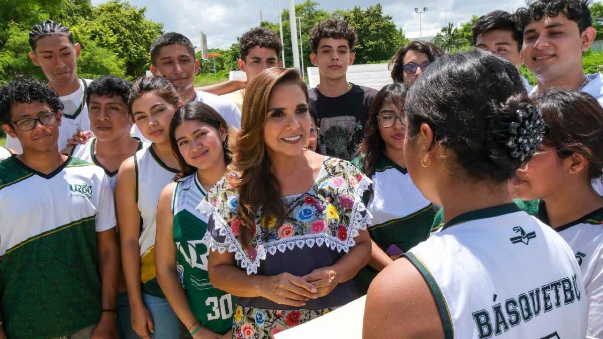 Prioriza gobierno la educación.