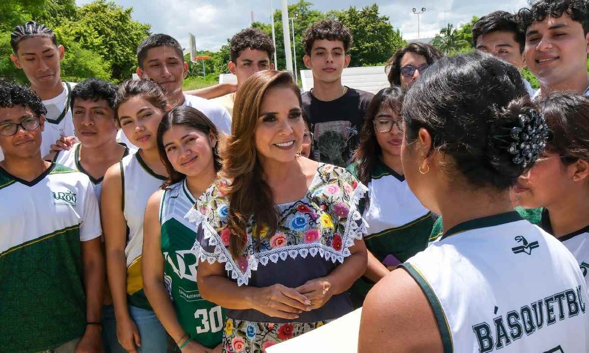 Prioriza gobierno la educación.