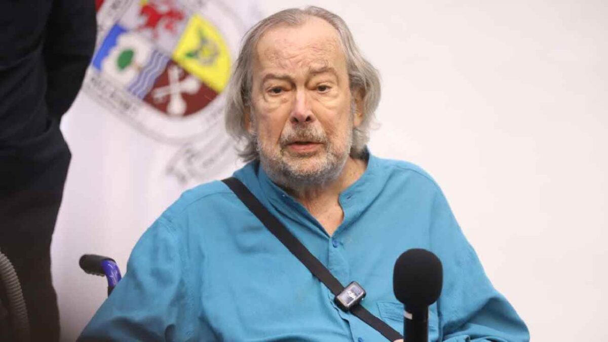 Murió Mauricio Fernández.