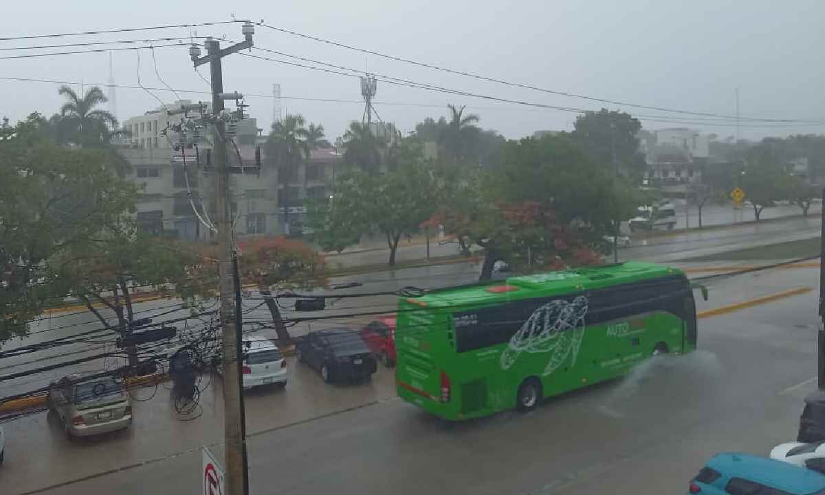 Llueve en Cancún.
