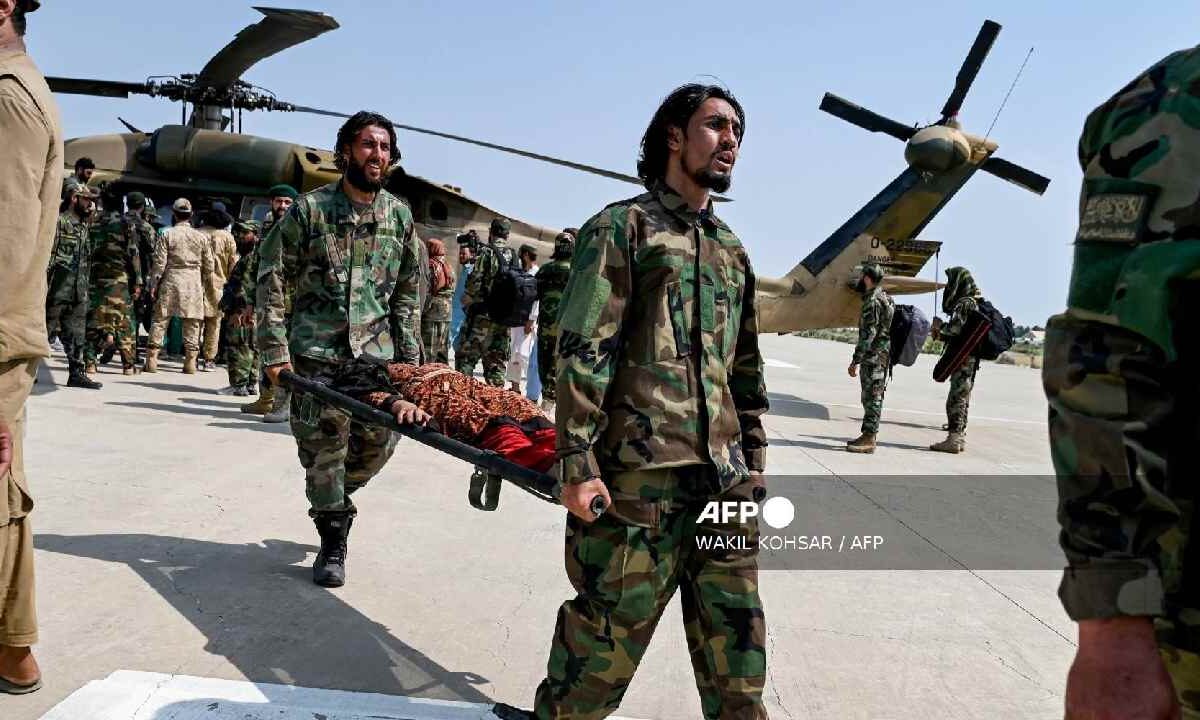 El sismo dejó una estela de muerte y destrucción.