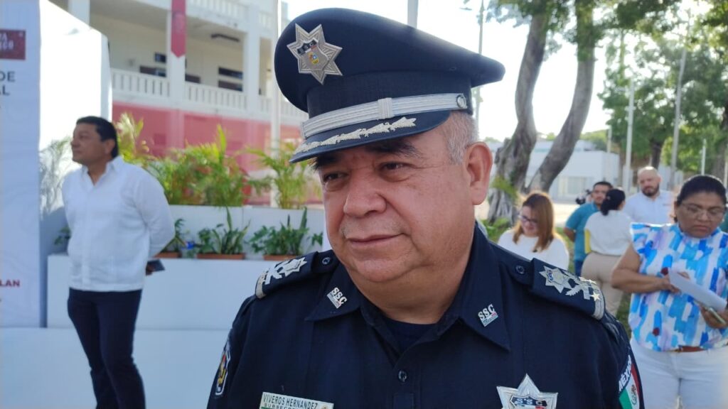 Fernando Viveros Hernández.