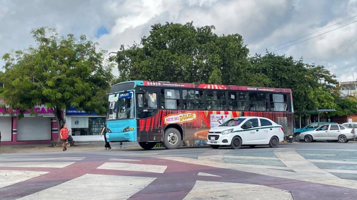 Transporte público de Cancún.