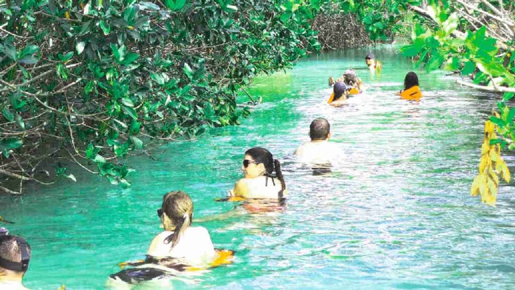 Acceso libre a playas.