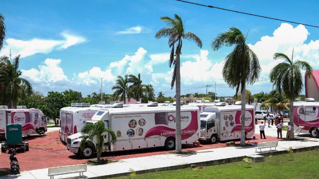 Caravanas de salud.