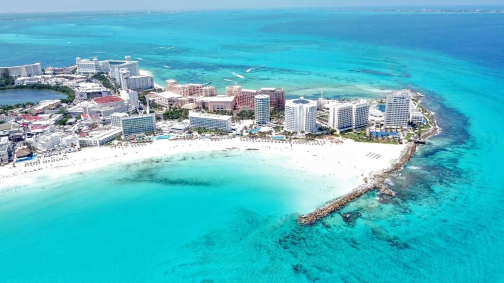 Brilla el caribe mexicano.