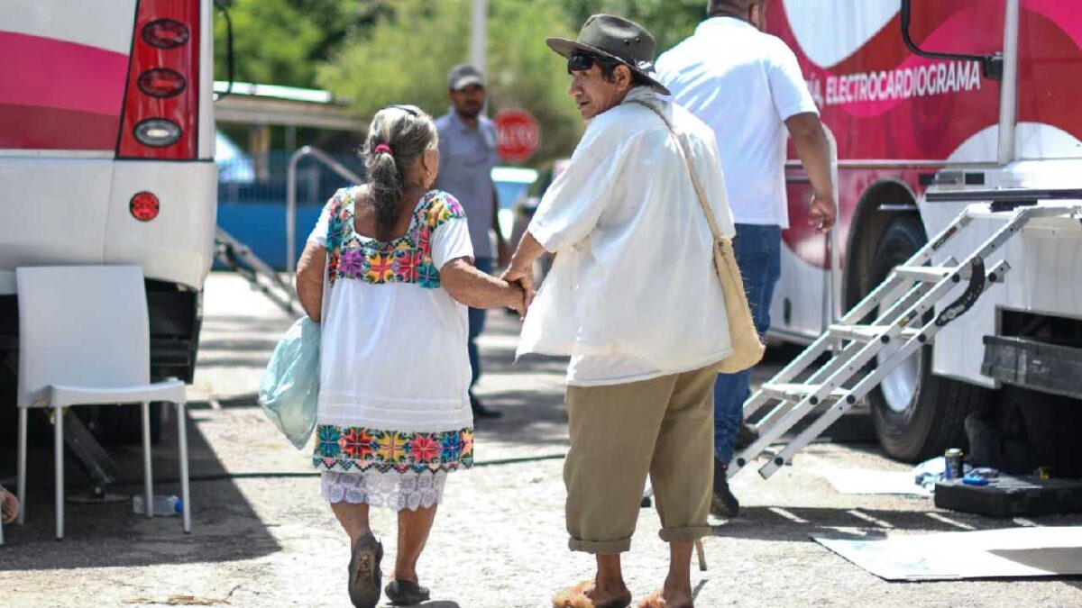 Inician otro recorrido las caravanas de salud.