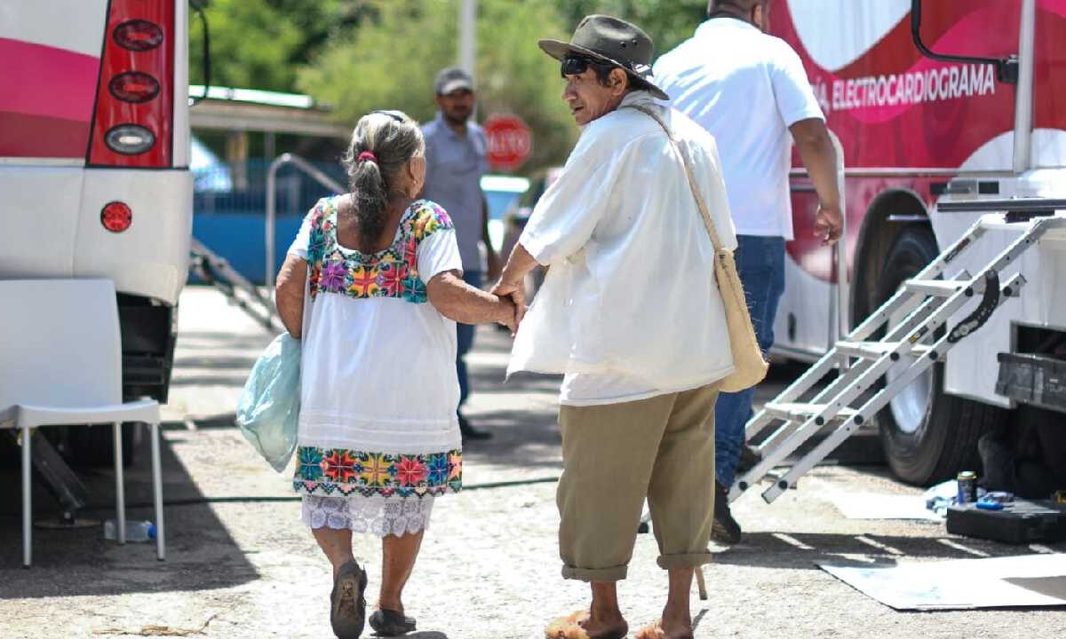 Inician otro recorrido las caravanas de salud.