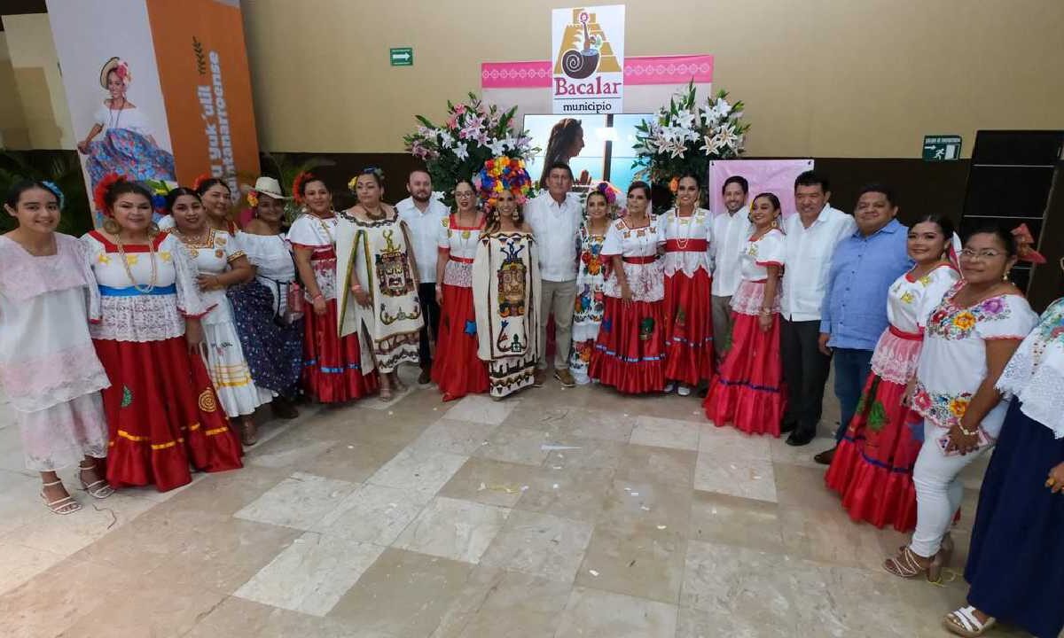 Exitoso desayuno del DIF Quintana Roo.