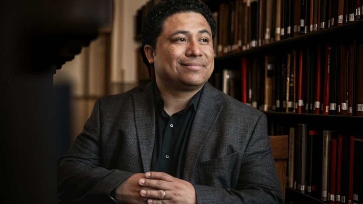 Manuel Iris, poeta mexicano.