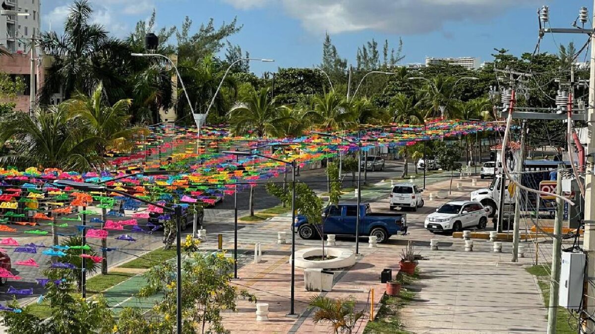 Janal Pixán en Puerto Juárez.