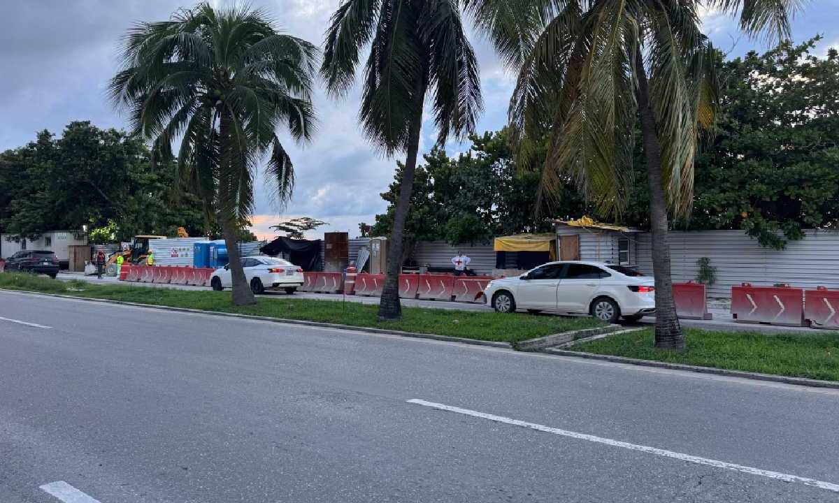 Cierres viales en Cancún.
