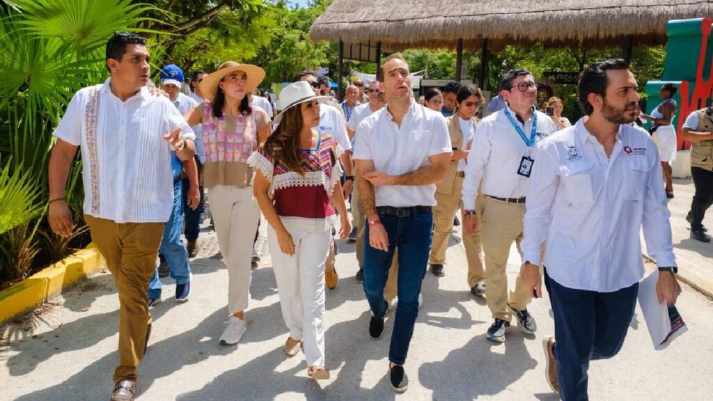 Últimas noticias. Mara Lezama y Josefina Rodríguez recorren el Parque del Jaguar.