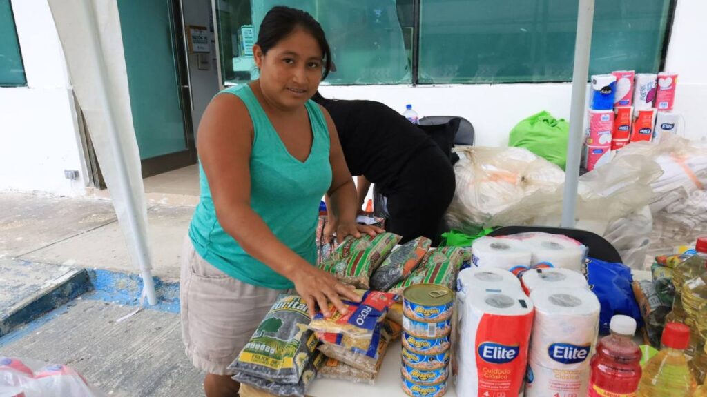 Donación de productos no perecederos.