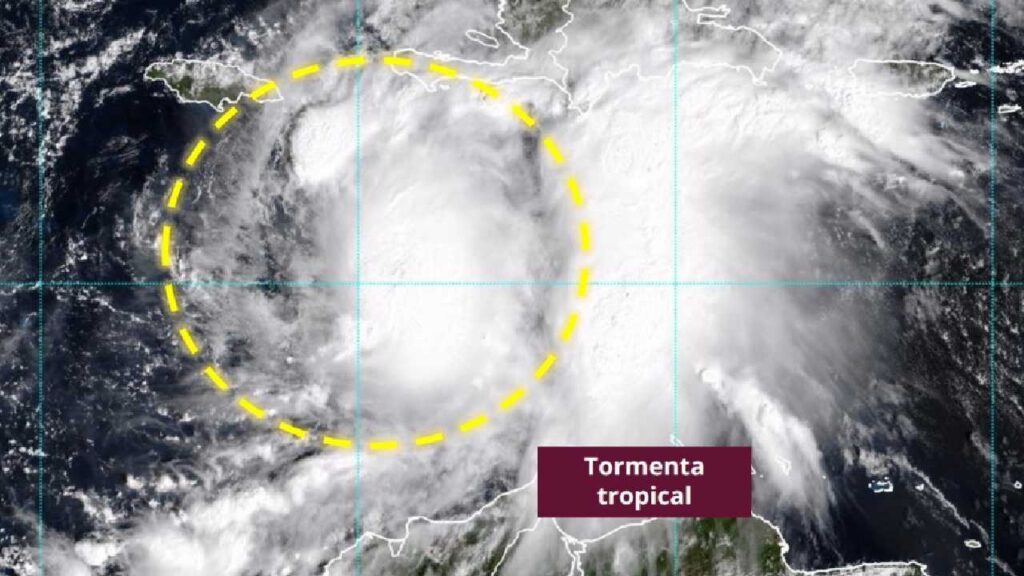 Melissa sigue fortaleciéndose.