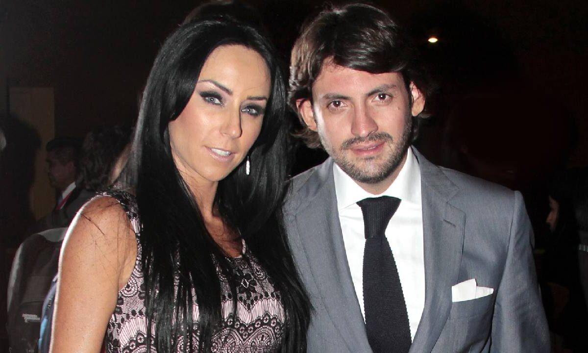 Víctor Álvarez Puga y su esposa, Inés Gómez Mont.