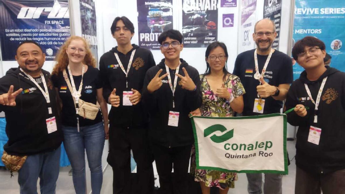 Destacan estudiantes de Quintana Roo en torneo robótica.
