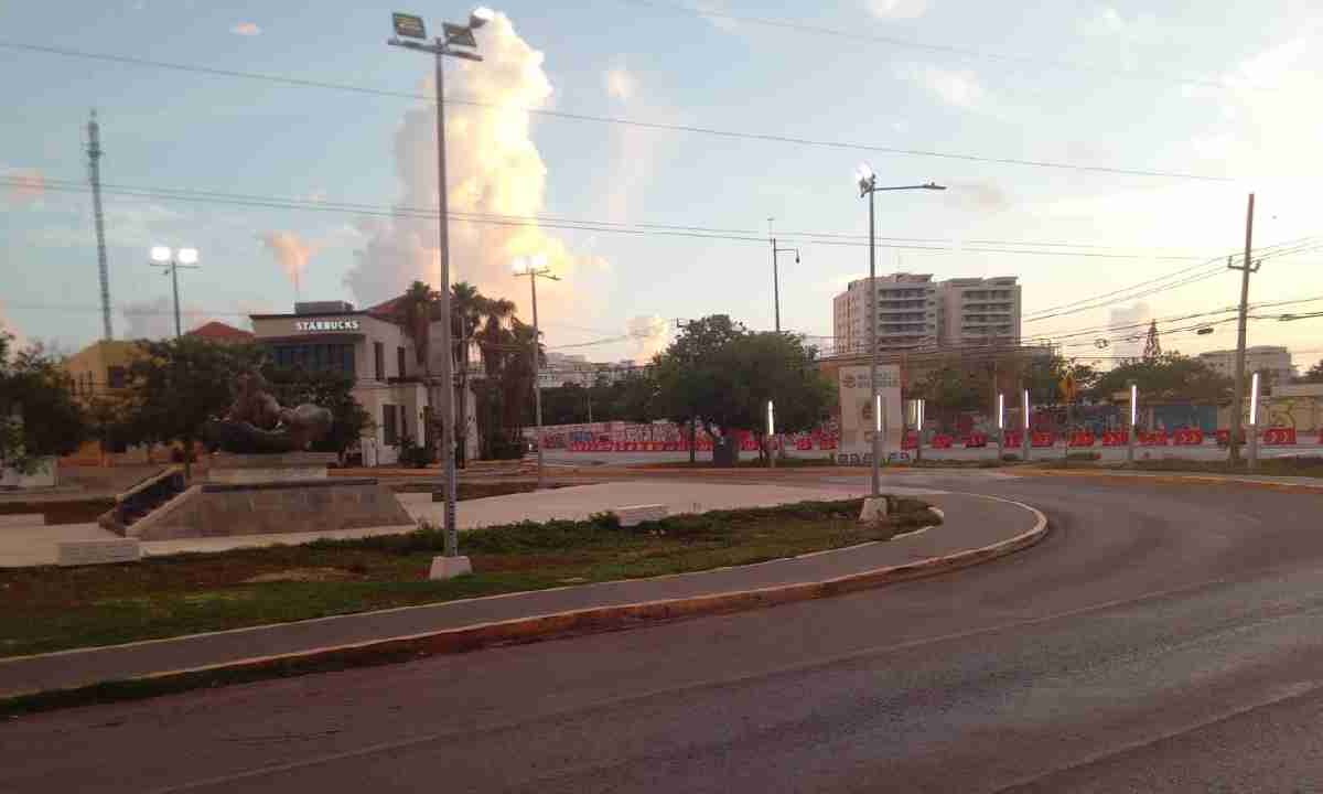 Cierres viales en Cancún.