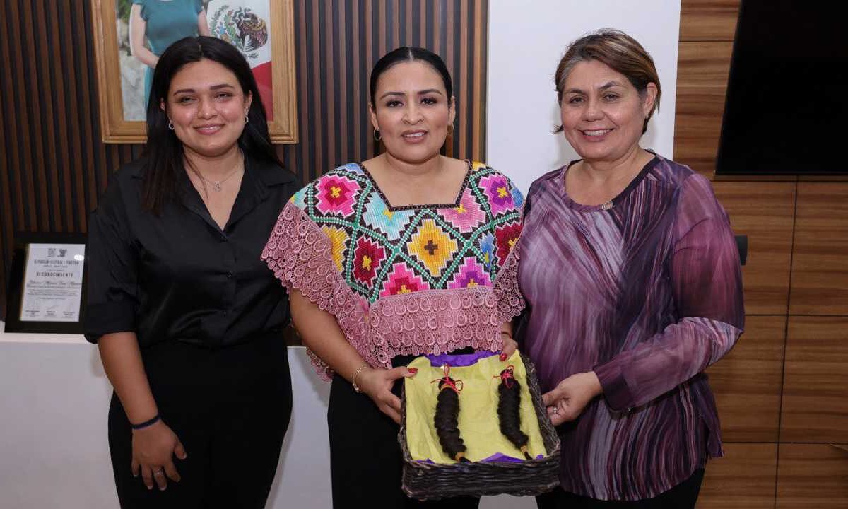 La presidenta municipal Blanca Merari Tziu Muñoz a favor de la sasllud.