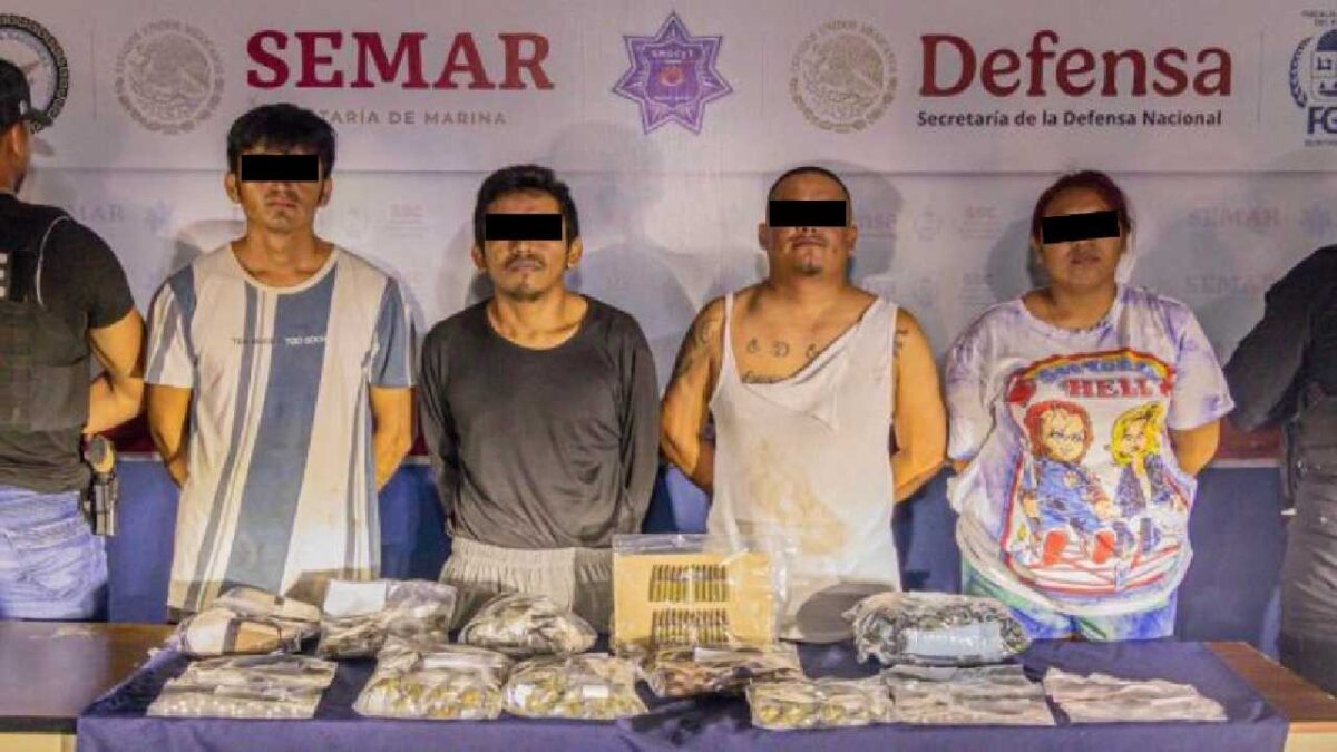 Detienen a 5 por narcomenudeo.