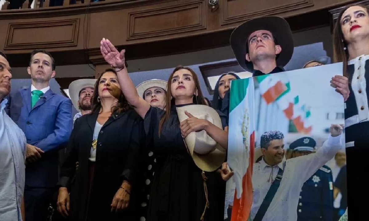 Grecia Quiróz, viuda de Carlos Manzo asumió el cargo.