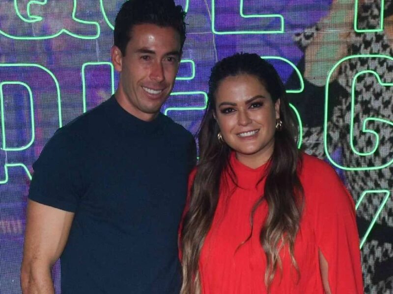 "Detienen" a Mariana Echeverría en Canadá. Te contamos porqué