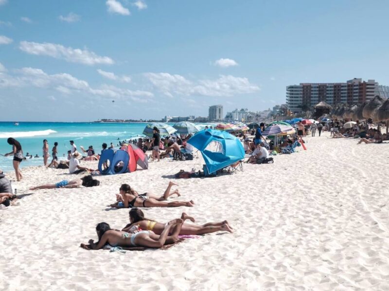 El Caribe Mexicano registra repunte del 10% en ocupación hotelera tras el último puente del año