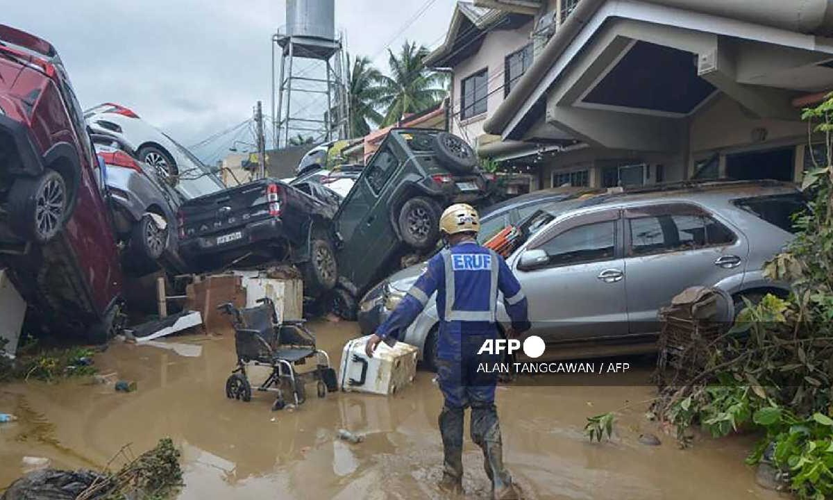 Tifón Kalmaegi golpeó a Filipinas.