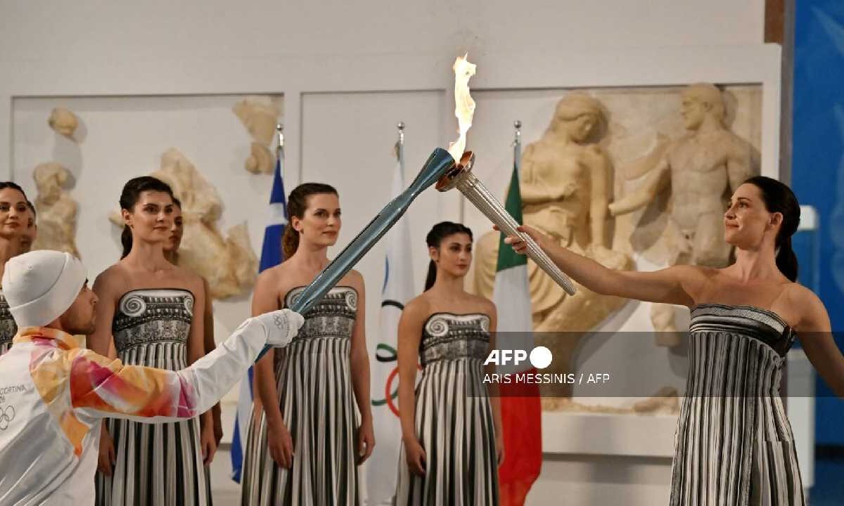 Arranca el relevo de la antorcha de los juegos de invierno.