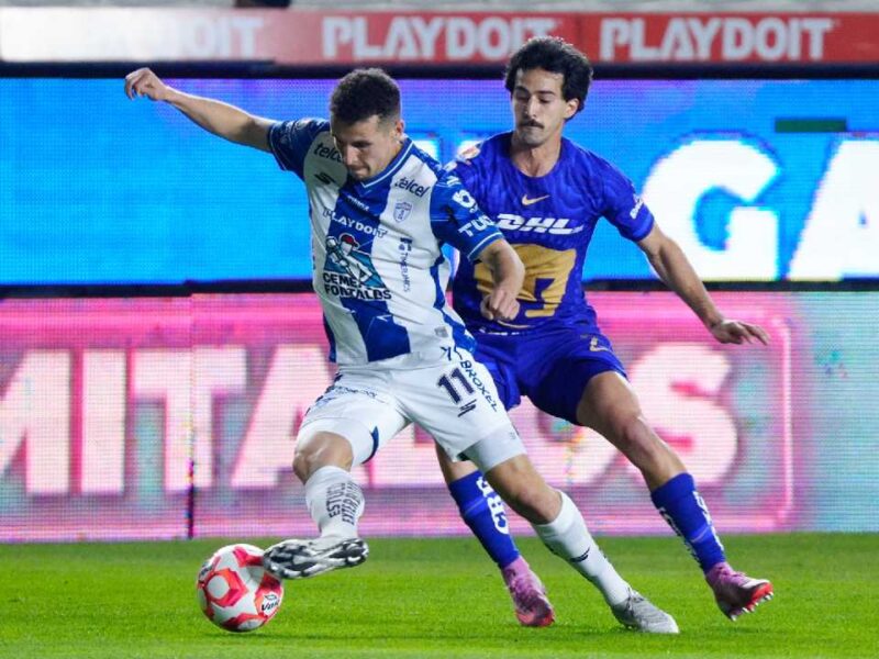 Pachuca revive sus esperanzas de liguilla con triunfo contundente ante Pumas