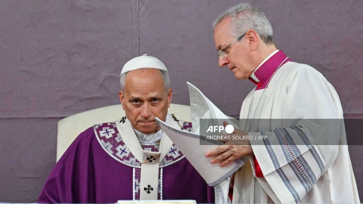 Papa ora por Sudán.