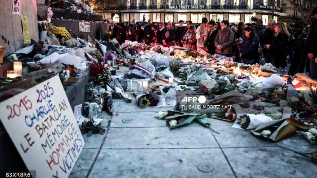 París honra a víctimas.