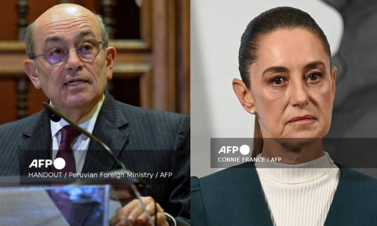 El canciller peruano, Hugo de Zela, y la presidenta de México, Claudia Sheinbaum.