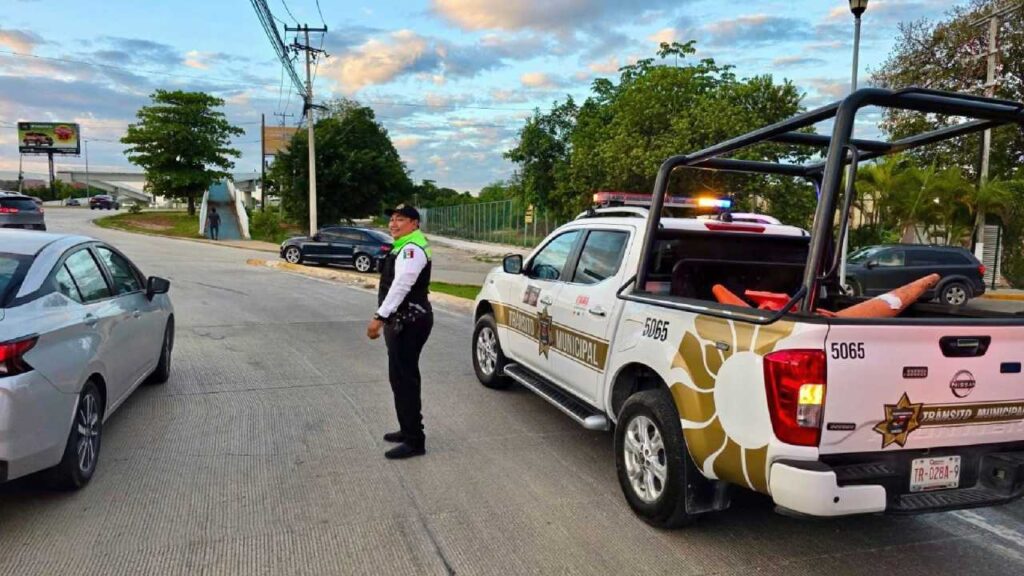 Checa los cierres viales.