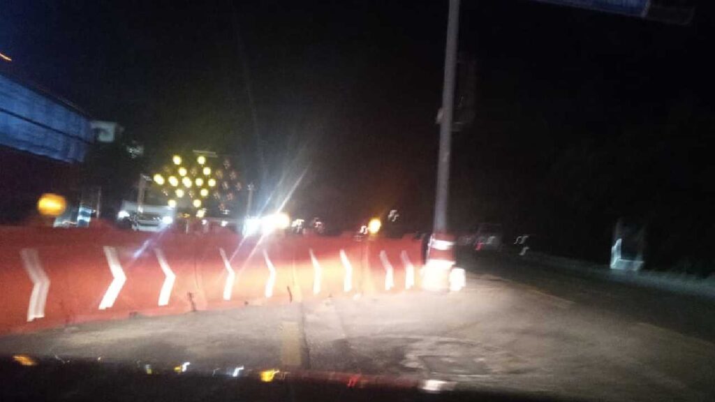 Cierres viales en Cancún.