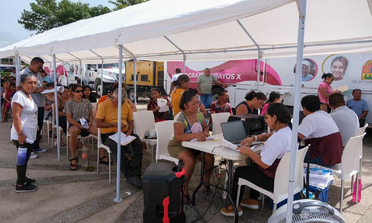 Caravanas de salud en tu comunidad.