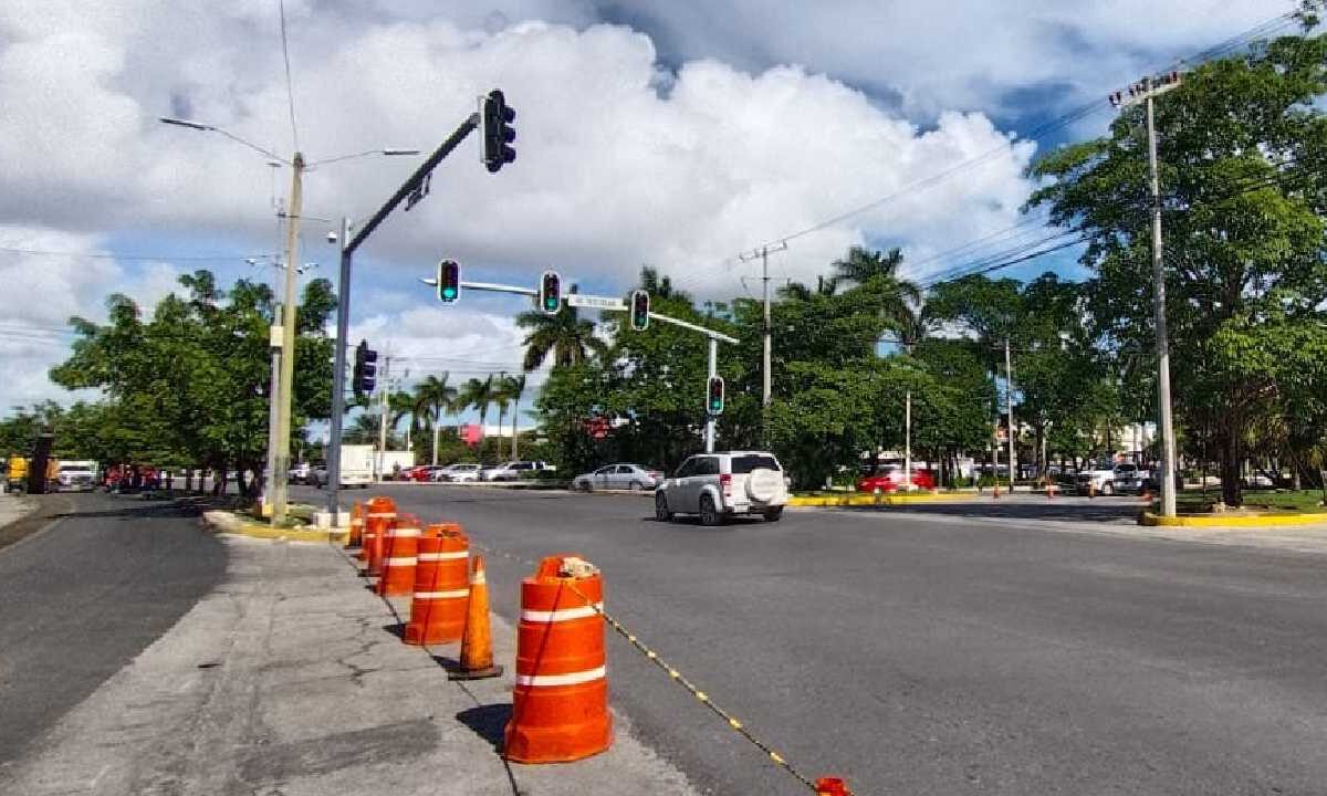 Cierres viales en Cancún.