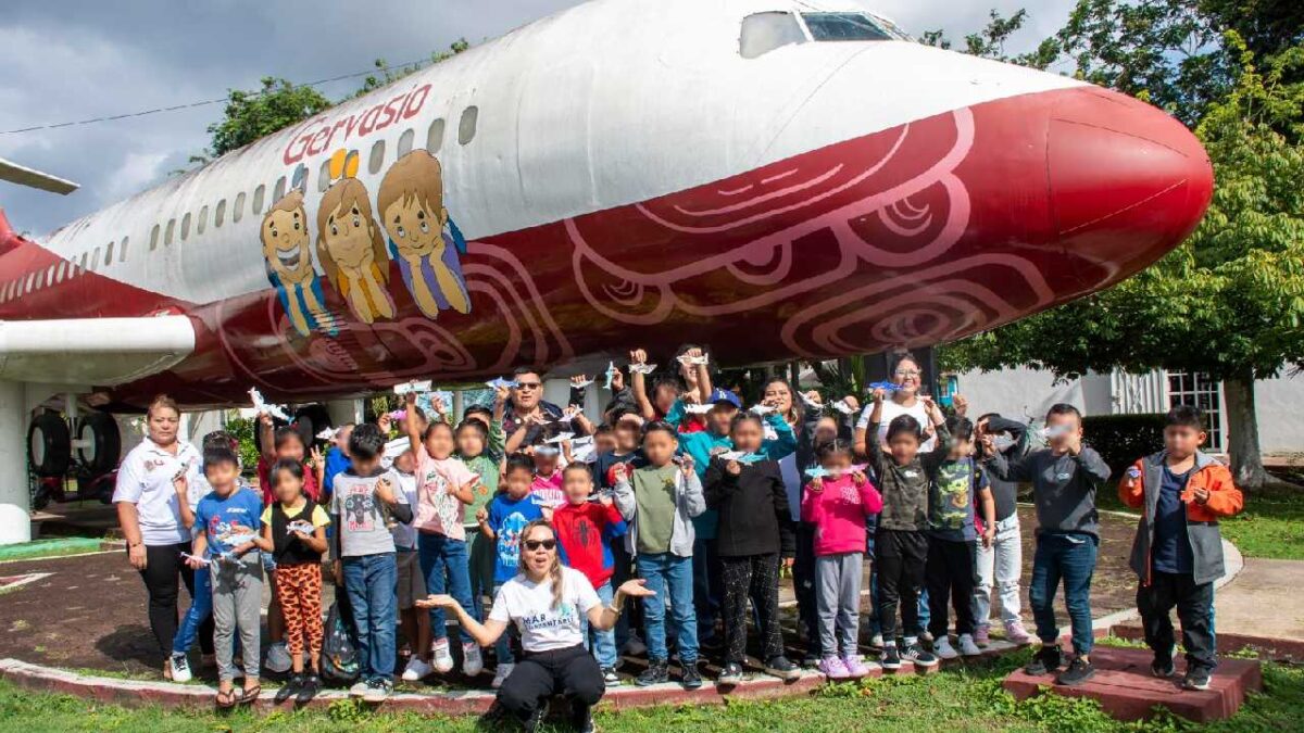 Promueven cuidad a especies marinas en Cozumel.