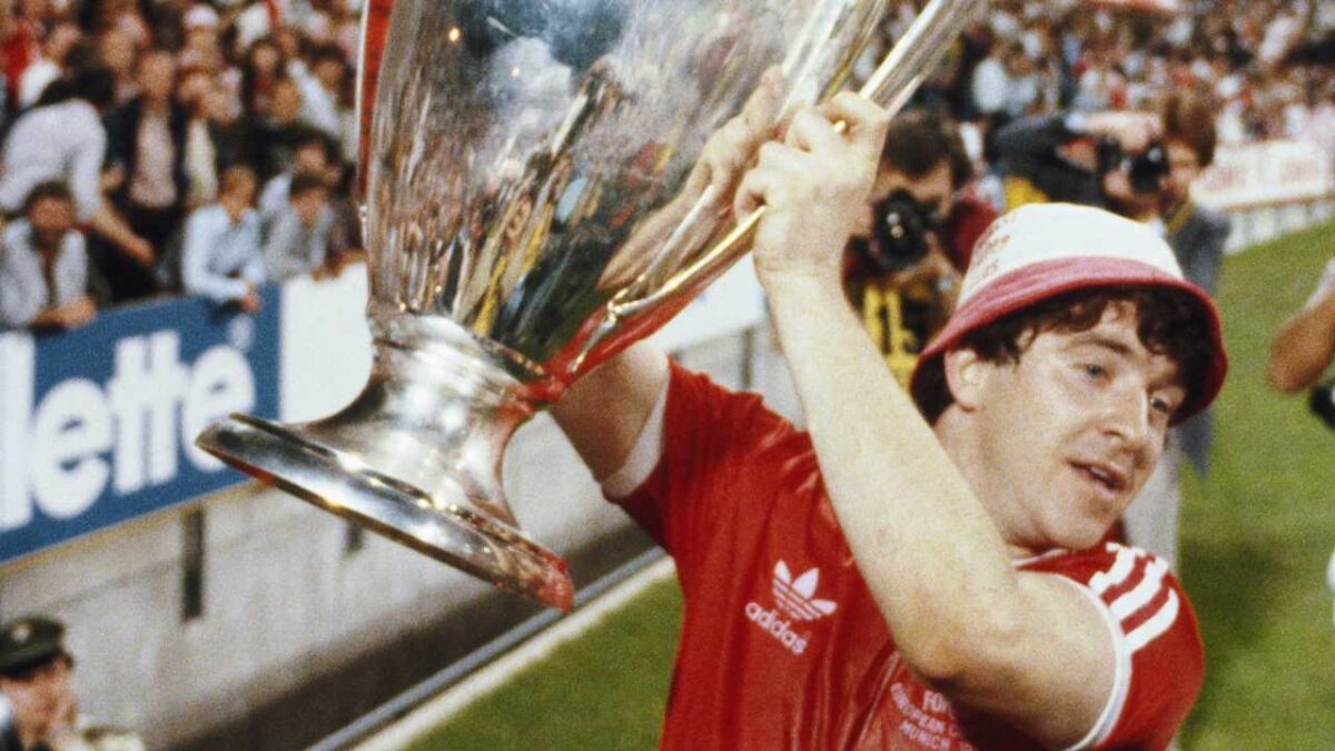 John Robertson murió.