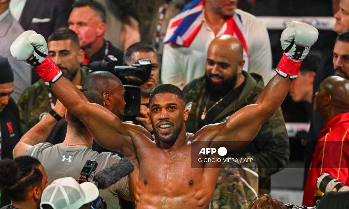 Anthony Joshua sufre accidente.