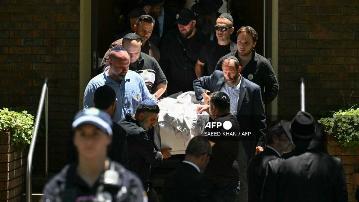 Australia llora tras ataque.