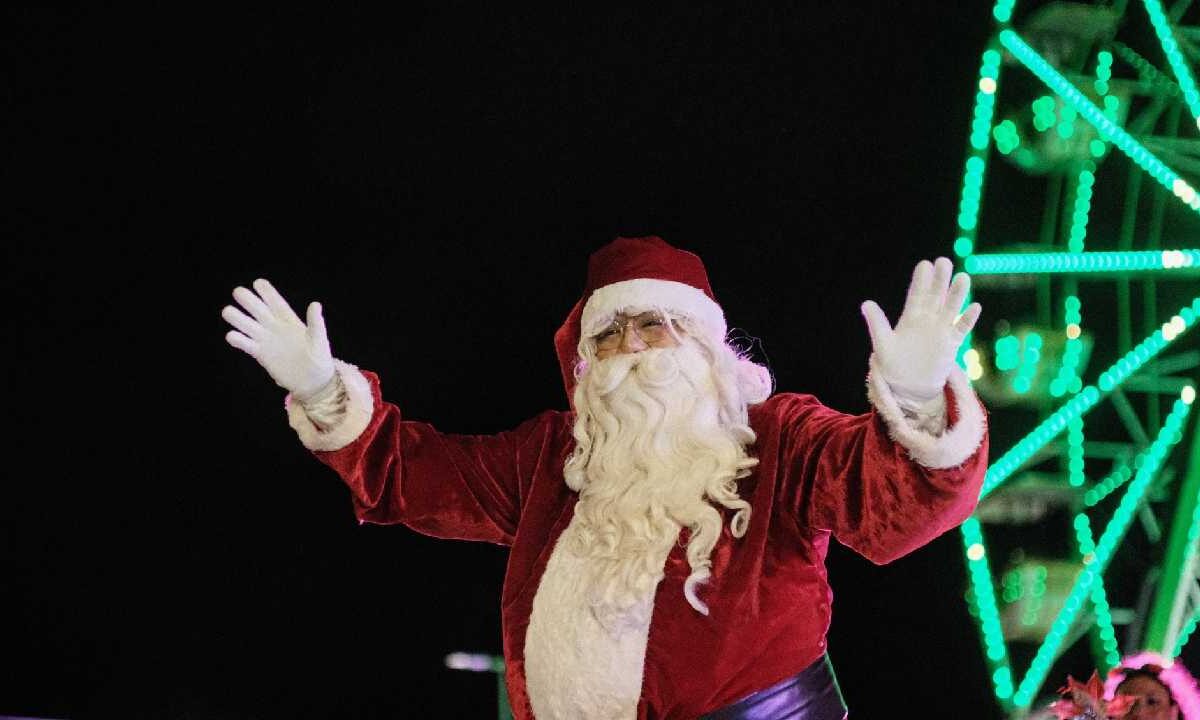 Prevén un día de Navidad con nublados.