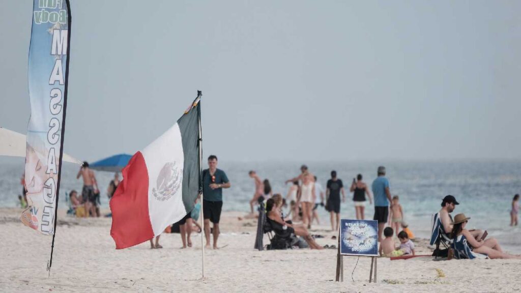 Prevén lluvias y nublados.