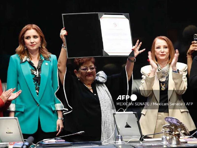 Conoce algunos detalles de Ernestina Godoy, la nueva titular de la Fiscalía General de la República