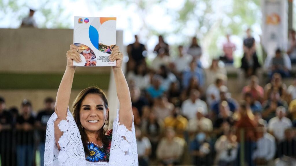 Mara Lezama Espinosa.