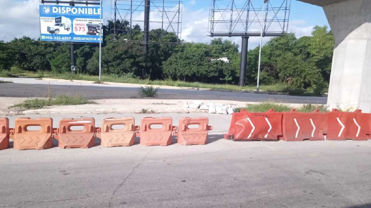 Cierres viales en Cancún.