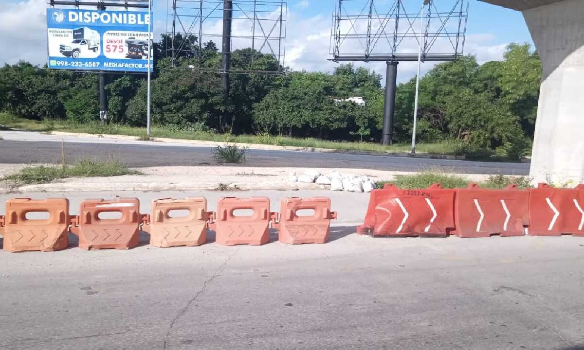 Cierres viales en Cancún.