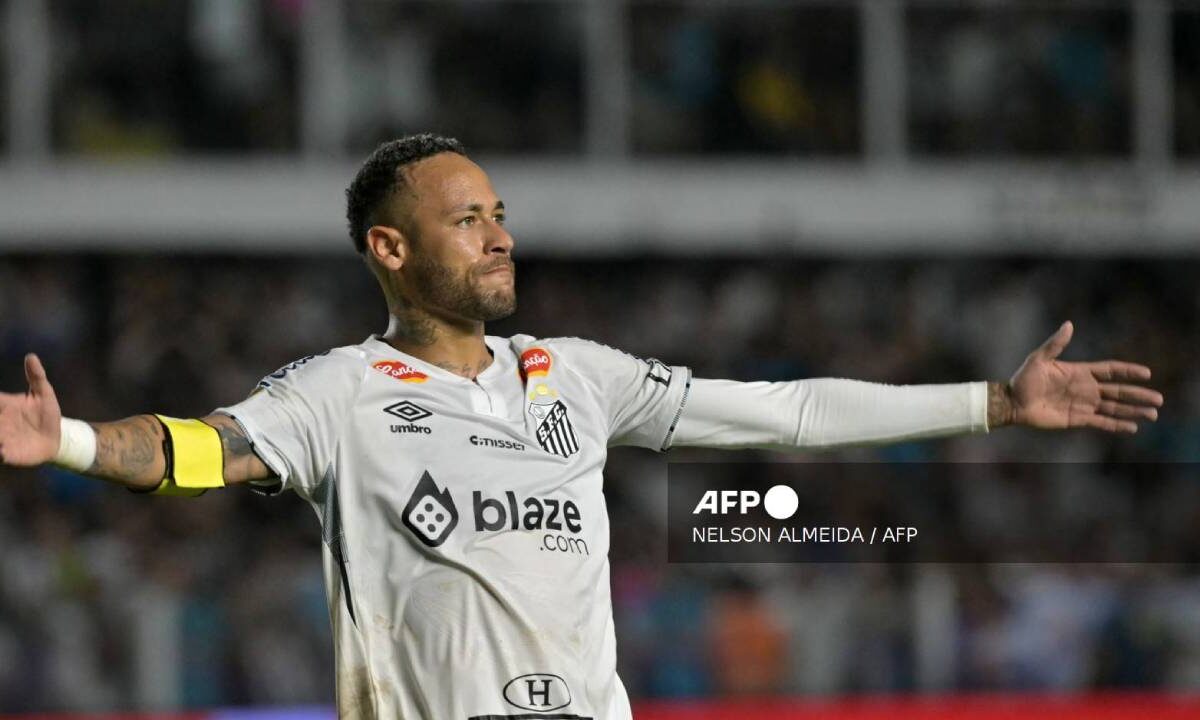 Neymar es operado con éxito